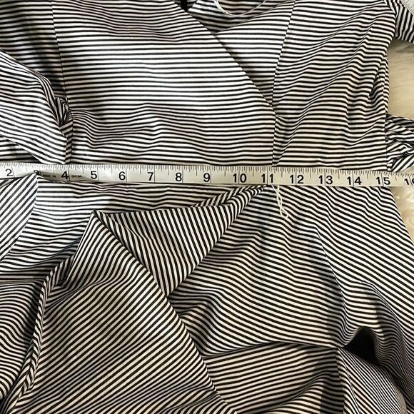 CALVIN KLEIN CUTE DRESS SIZE 8 - Picture 9 of 10